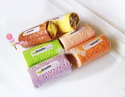 Breadou Squishy Swiss Roll Hand rest