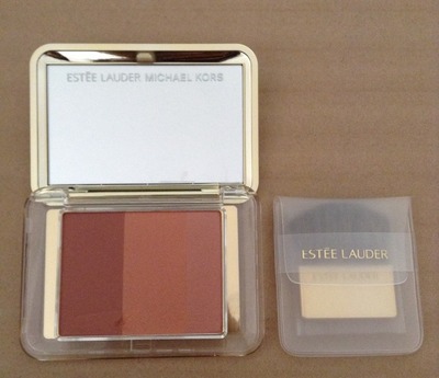 Michael Kors Deluxe Blush Compact by Estee Lauder