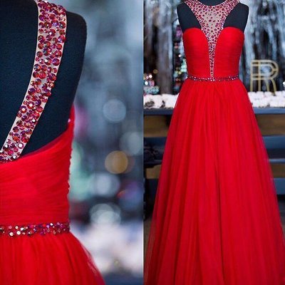 Halter Beaded Tulle Prom Gowns Wedding Party Dresses