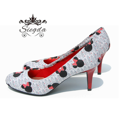 Minnie Mouse Classic Round Toe Heels 3 inch