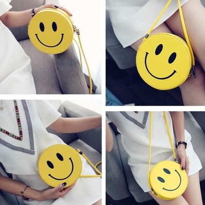 Smiling Face Shoulder Bag Aslant PU Portable Street Fashion Recreation Bag