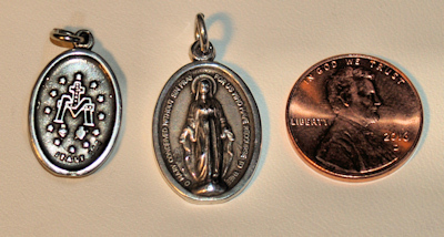 Sterling Silver Vintage Virgen de Los Milagros Miraculos Virgin Charm Pendant Medal