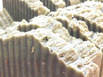 Green Earth Tea Nourishing Soap - with Tea Tree & Rosemary