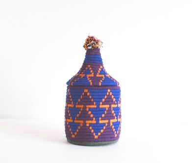 SOLD SOLD SOLD Berber Basket Handwoven Vintage Moroccan Berber Wool Lidded Basket