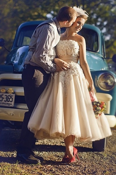 Vintage Tea Length Lace Wedding Dress