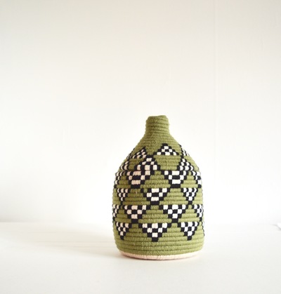 Berber Basket Handwoven Vintage Moroccan Berber Wool Lidded Basket