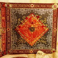 Fairytale Apple (1) - triple panel  - Thumbnail 4