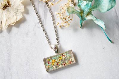 Real Pressed Flower and Resin Bar Necklace in Mint Yellow Pink White Mix