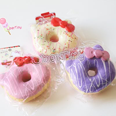 Jumbo hello kitty donut squishy (slow-rising!) - licensed - Thumbnail 3