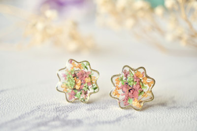 Real Dried Flowers and Resin Flower Stud Earrings in Pink Green Orange Mix