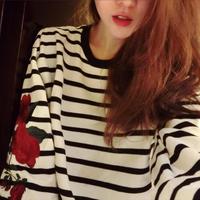 Rose Striped Sweatshirt - Thumbnail 3