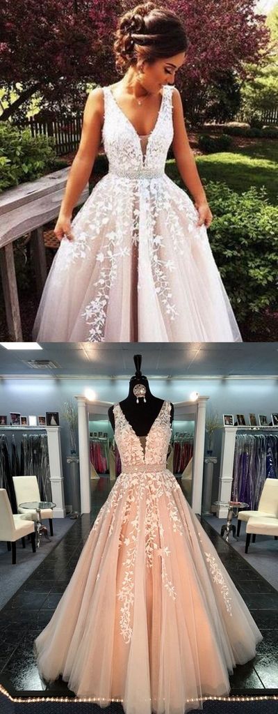 Elegant Deep v-Neck Long Prom Dress with Appliques Lace