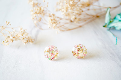 Real Dried Flowers and Resin Circle Stud Earrings in Pink Green Gold Flakes