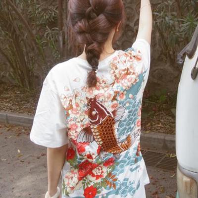 Ukiyoe sakura fish embroidered t-shirt - Thumbnail 5