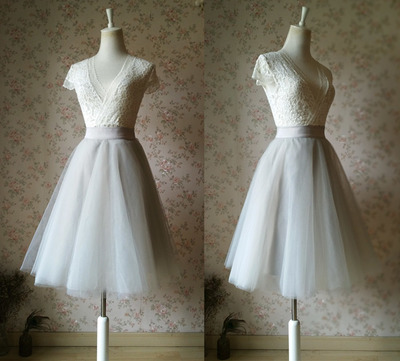 Ladies Light Gray Knee Length Tulle Skirt