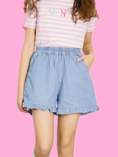 Plus Size Ruffles Denim Shorts