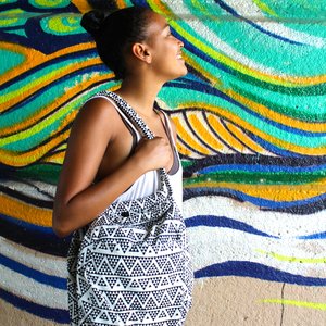 Black Pyramids Sling Bag - Thumbnail 1