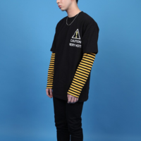 CAUTION VERY HOT TEE ( BLACK / WHITE ) - Thumbnail 2