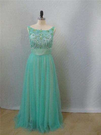 Scoop Neck Long Tulle Prom Dresses Crystals beading Women Dresses