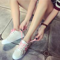 Plum Blossom Floral Embroidered Sneakers - Thumbnail 4