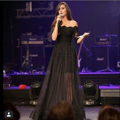 Half Sleeves Prom Dress Elegant Black A-line Off-shoulder Long Lace Appliques Evening Party Dress E382