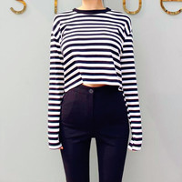 Black White Striped Long Sleeve Cropped T-shirt - Thumbnail 1