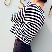 Black White Striped Long Sleeve Cropped T-shirt - Thumbnail 3