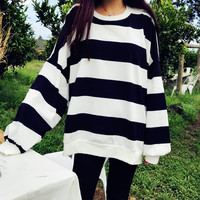 Harajuku Stripe Oversize Sweatshirt - Thumbnail 3
