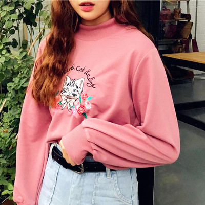 Cat Flower Embroidered Sweatshirt