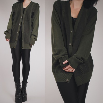 CLAIMED @zomgfish - Vintage 80s Olive Green Slouchy Cardigan with Suede Patches