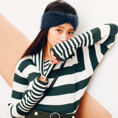 Turle neck striped long sleeved knitted sweater - Thumbnail 4