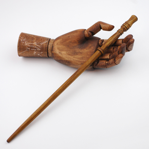 Redbud wand 13 5/8th inch