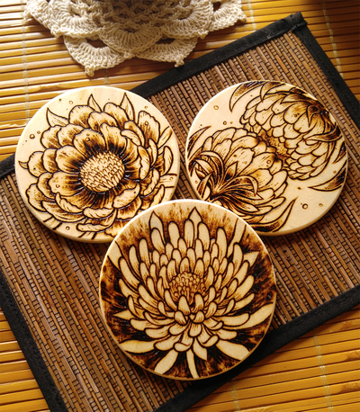 Chrysanthemum coaster set