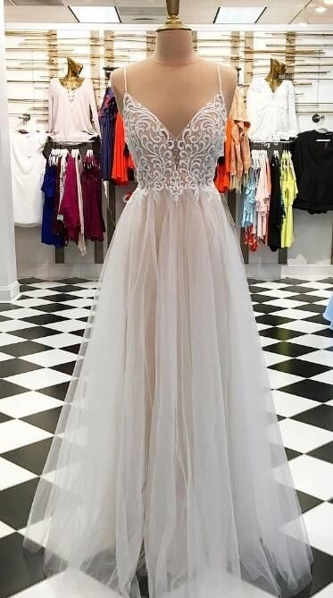 Sexy Ivory Spaghetti Straps Prom Dresses with Appliques