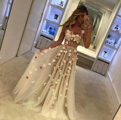 Romantic 2019 Prom Dresses Evening Gowns Sexy See Through Corset Sleeveless A Line With Hand Made Flower Formal Party Dresses