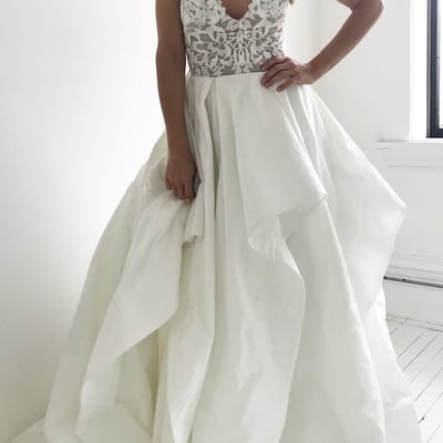 Elegant straps ivory long wedding dress with lace top - Thumbnail 5