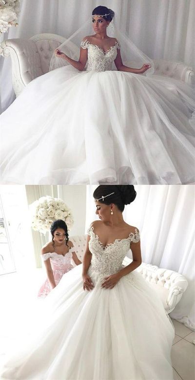 Gorgeous Ball Gown Off the Shoulder White Tulle Wedding Dress with Applique