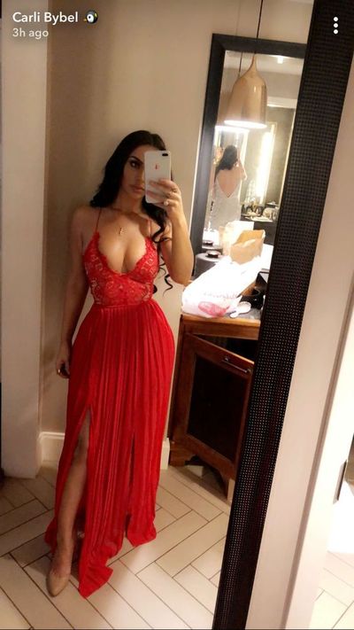 Sexy Deep V-Neck Red Long Prom Dress Tulle Evening Party Dress with Lace