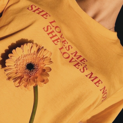 Free Shipping-"SHE LOVES ME,SHE LOVES ME NOT" TEE