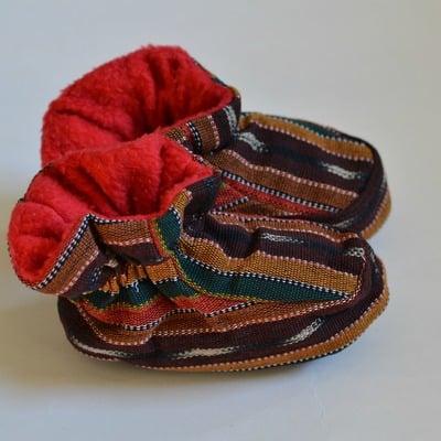 Size 4.5-5 infant/toddler cotton woven booties - Thumbnail 1