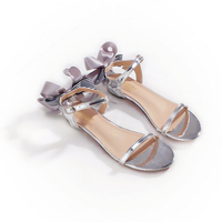 Women Bowknot Metallic Flat Sandals - Thumbnail 4