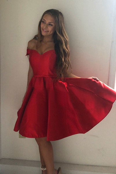 Off the Shoulder Red Knee Length Homecoming Dresses IKL008