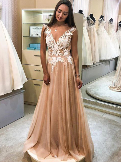 Gorgeous A-Line V Neck Open Back Champagne Tulle Long Prom Dresses with White Appliques