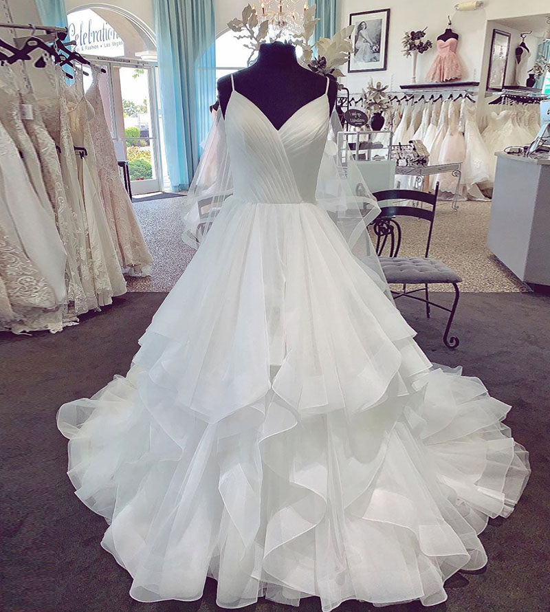 White v neck tulle long prom gown wedding dress