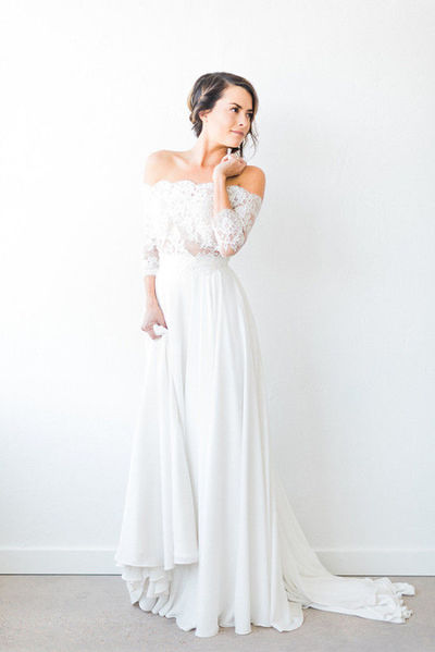 Beach Bohemian Wedding Dresses Off the Shoulder Sheer Long Sleeve Lace Bridal Gowns,422