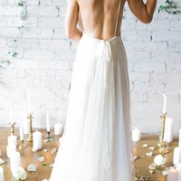 Backless Deep V-neck Sweep Train Beach Wedding Dresses With Straps - Thumbnail 1