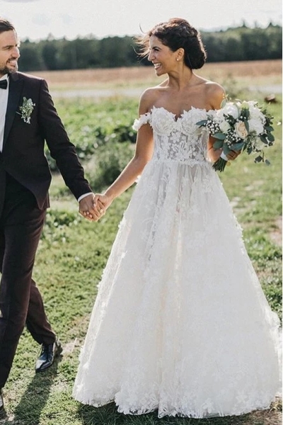 Sleeveless A-Line Off-the-Shoulder Sweep Train Wedding Dress with Appliques