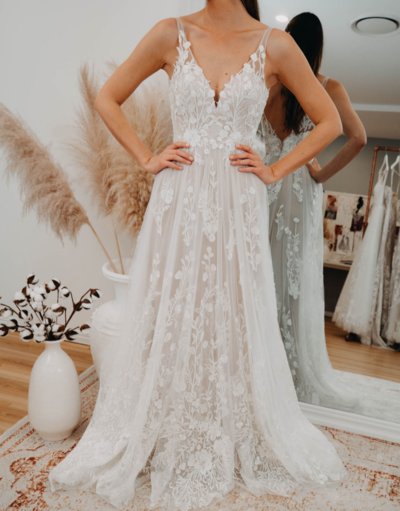 Charming Ivory V neck Lace Wedding Dress with Train, Backless Sleeveless Bridal Dresses,591