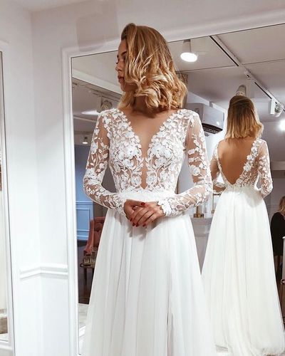 Fairy Sweet V Neck Long Sleeves White Wedding Dresses with Appliques