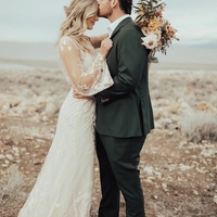 Elegant Long Sleeves Lace Backless Wedding Dresses A-Line Sweep Train Bridal Gowns  - Thumbnail 3